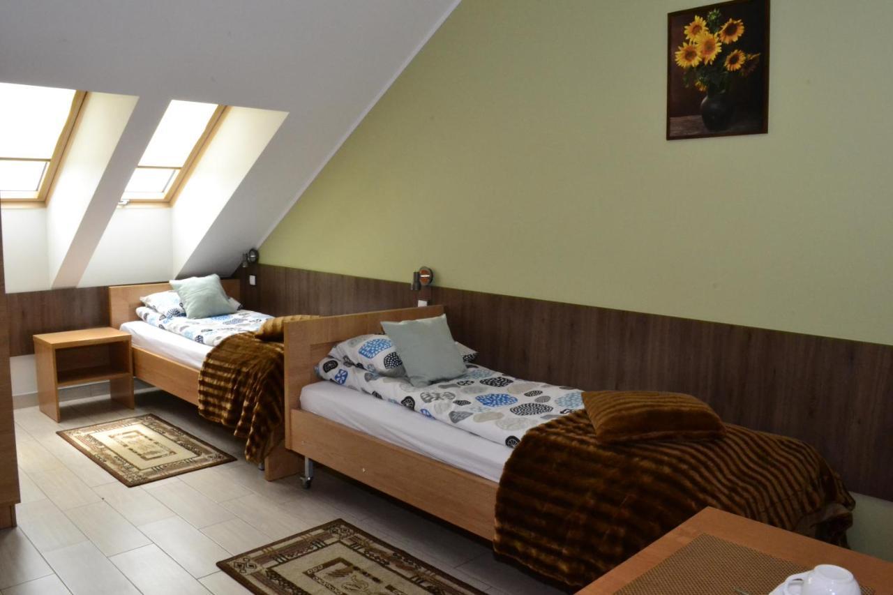Comfort-24 Plus Słupca Kültér fotó