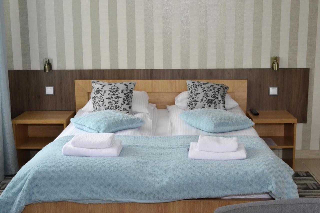 Comfort-24 Plus Słupca Kültér fotó