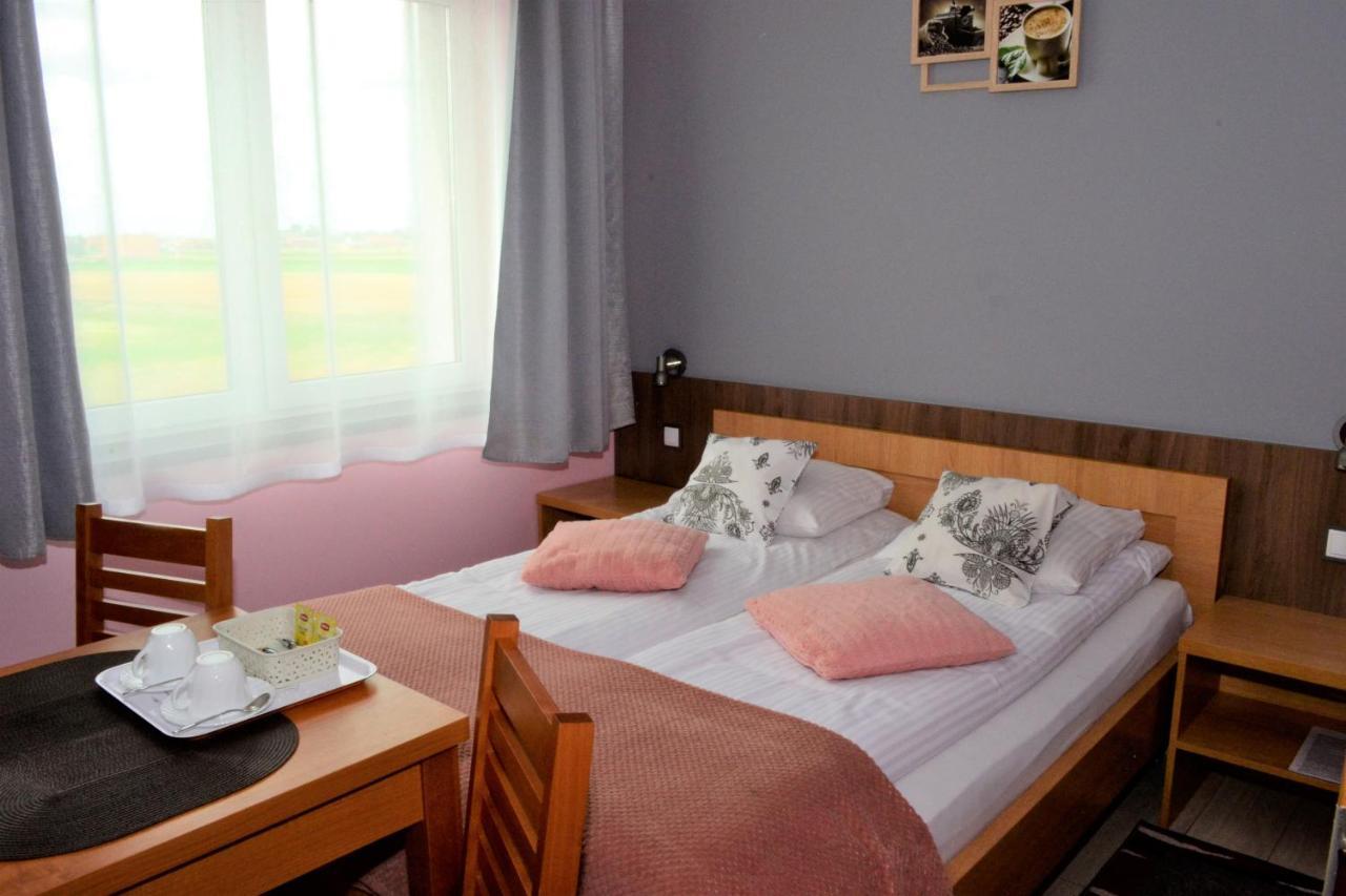 Comfort-24 Plus Słupca Kültér fotó