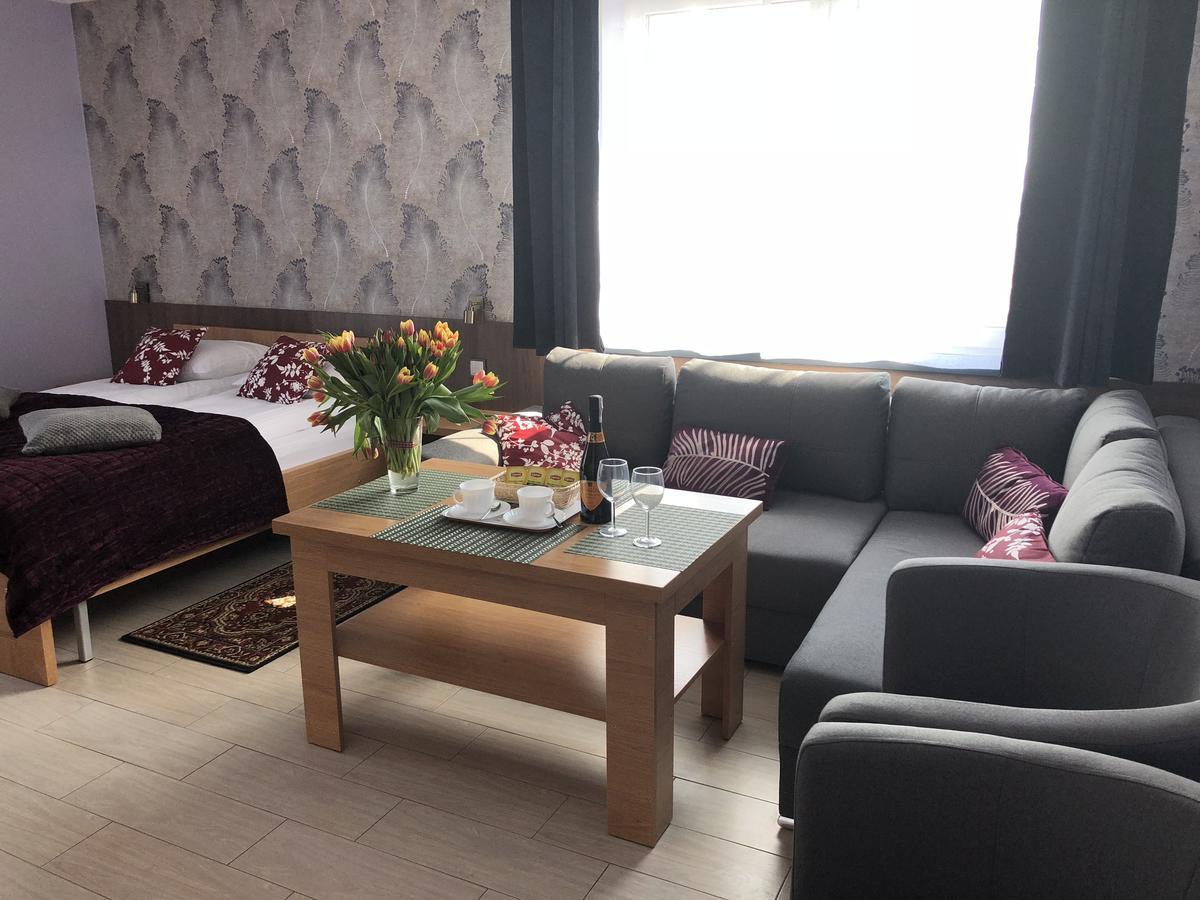 Comfort-24 Plus Słupca Kültér fotó